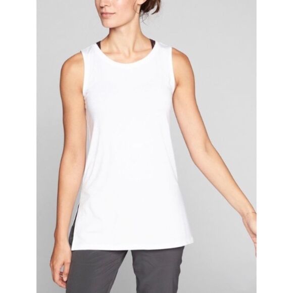 ATHLETA Threadlight Layering Tank NEW - Picture 1 of 8